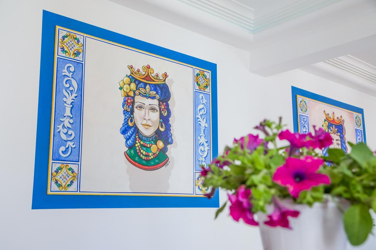 Assinos Palace Hotel Джардини-Наксос Экстерьер фото